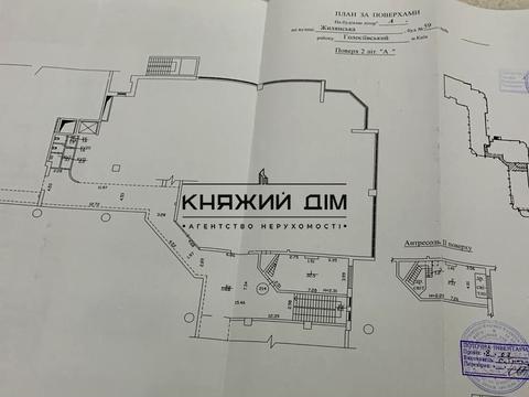 комерційна за адресою Жилянська вул., 59