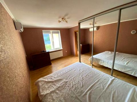 будинок за адресою Центральна