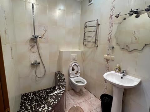 квартира за адресою Зоопаркова вул., 1
