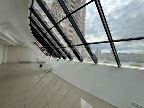 комерційна за адресою Київ, Лесі Українки бульв., 30-Б