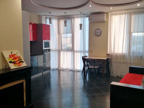 квартира за адресою Митрополита Андрея Шептицького вул. (Анатолія Луначарського), 10