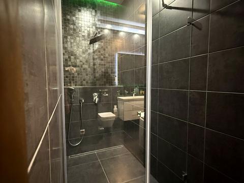 квартира за адресою Григорія Сковороди вул., 1