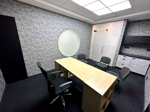 коммерческая по адресу Евгения Коновальца ул. (Щорса), 32-Б
