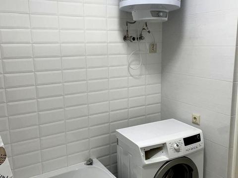квартира за адресою Академіка Заболотного вул., 15-г