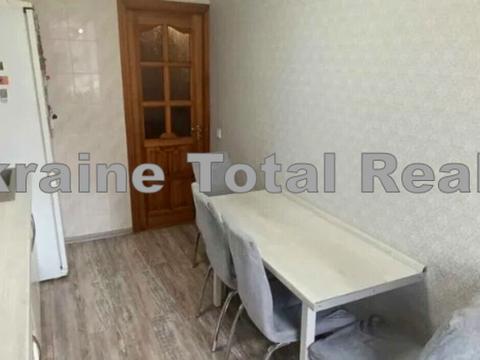 квартира за адресою Золотоустівська вул., 44/22