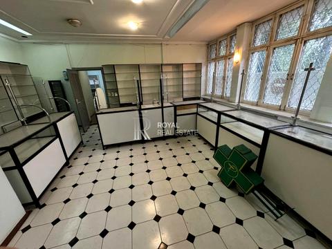 комерційна за адресою Петра Ніщинського вул., 5