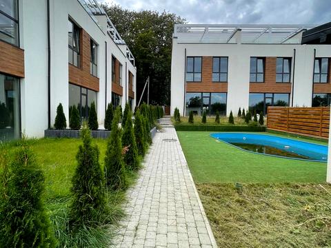 будинок за адресою Приозерна вул.