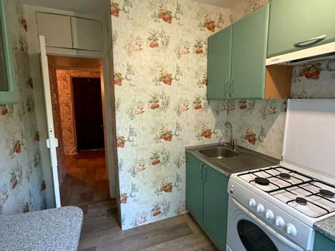 квартира по адресу Генерала Петрова ул., 76