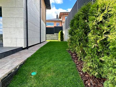 будинок за адресою Вишнева вул.