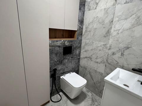 квартира за адресою Злуки просп., 3-А