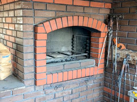 комерційна за адресою Василіянок вул., 15