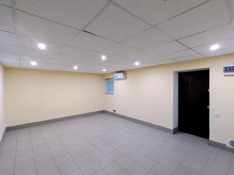 комерційна за адресою Лисенка вул., 13