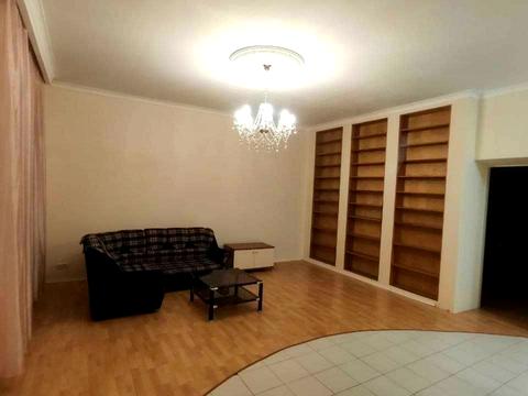 квартира за адресою Авіаконструктора Антонова вул., 2/32