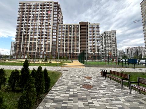 квартира по адресу Олександра Олеся ул., 2-В