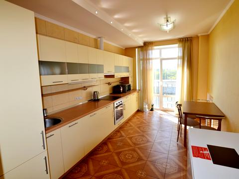 квартира по адресу Дашавская ул., 25