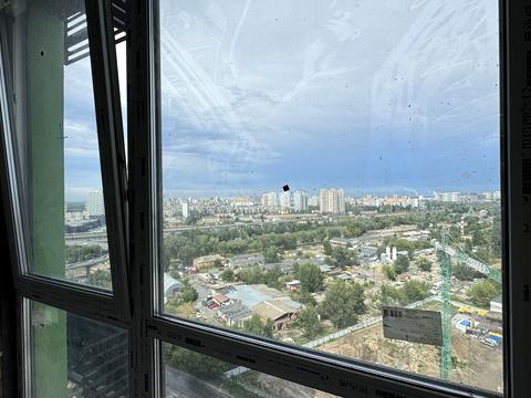 квартира за адресою Причальна вул., 12
