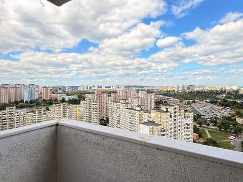 квартира по адресу Ревуцкого ул., 7-В