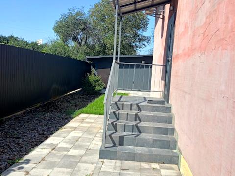 будинок за адресою Богатирська вул., 42