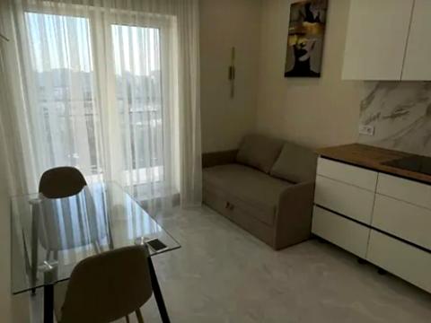 квартира за адресою Краснова вул., 1-В