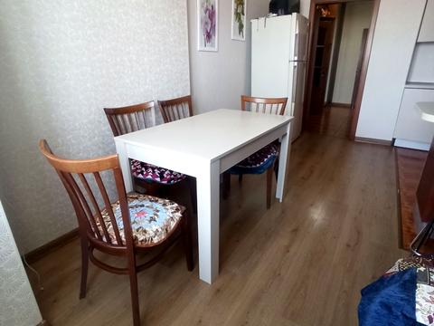 квартира за адресою Раїси Окіпної вул., 8