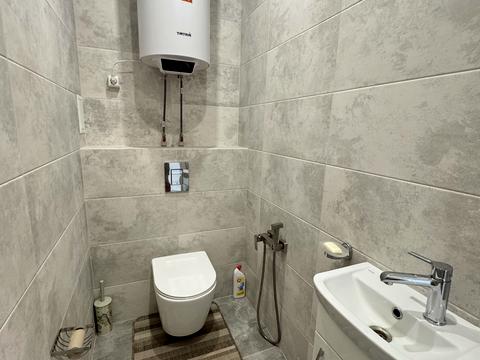 квартира за адресою Краснова вул., 1