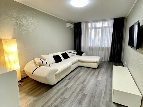 квартира за адресою Миколи Бажана просп., 8-Б
