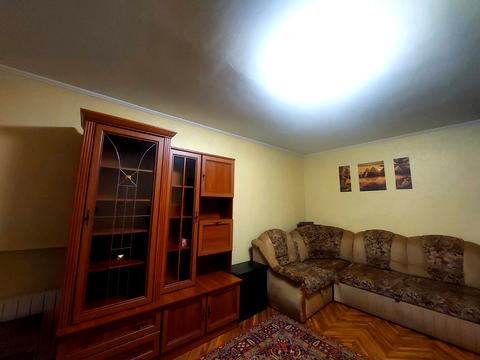 квартира за адресою Олександра Кониського вул., 74-Б