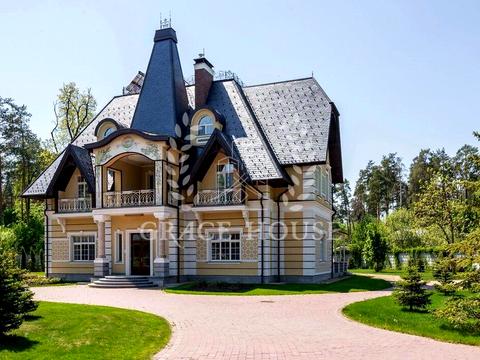 будинок за адресою Курортна вул. (Великого Жовтня)