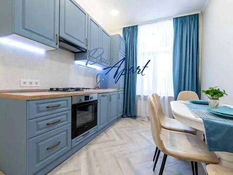 квартира за адресою Генерала Алмазова вул. (Кутузова), 15