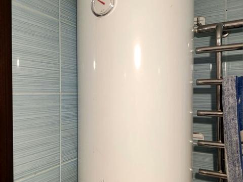 квартира за адресою Академіка Булаховського вул., 24
