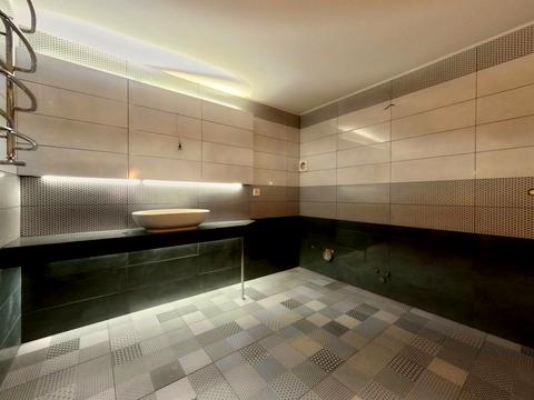 квартира по адресу Феодосийская ул., 32