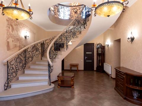 будинок за адресою Центральна