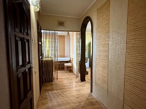 квартира по адресу Ревуцкого ул., 18