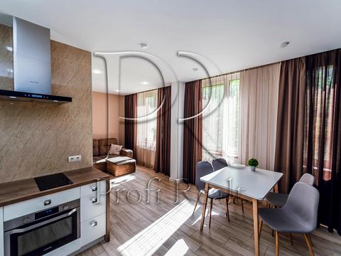 квартира за адресою Регенераторна вул., 4 к14