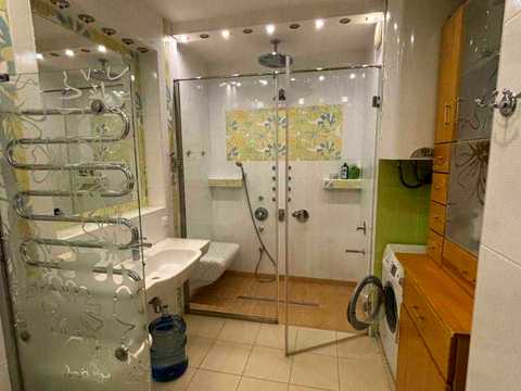 квартира за адресою Бориса Гмирі вул., 2