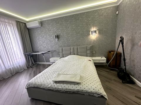 квартира по адресу Дача Ковалевского ул., 121 к1
