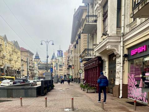 коммерческая по адресу Большая Васильковская ул. (Красноармейская), 21