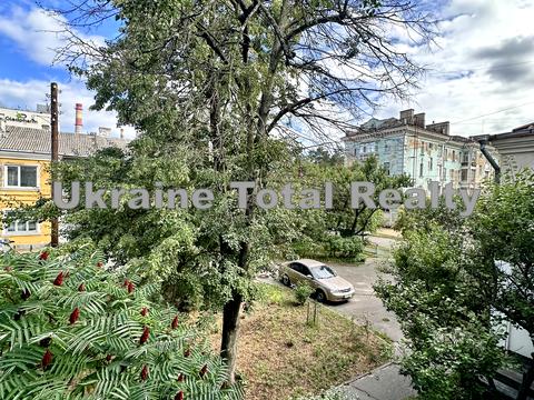 квартира за адресою Енергодарська вул. (Волховська), 4