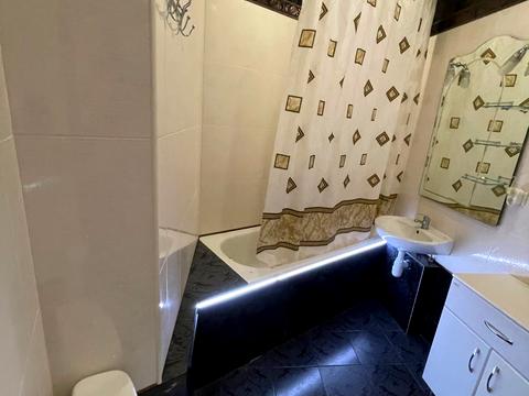 квартира за адресою Єлизавети Чавдар вул., 34