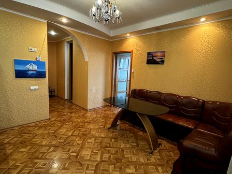 квартира за адресою Миколи Бажана просп., 10