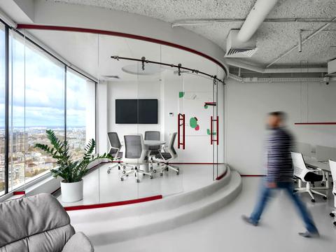 комерційна за адресою Кловський узвіз, 7