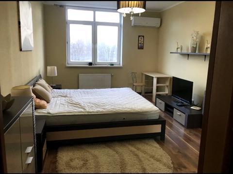 квартира за адресою Воскресенська вул., 12-Б