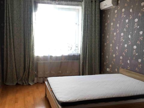 квартира за адресою Зоопаркова вул., 2