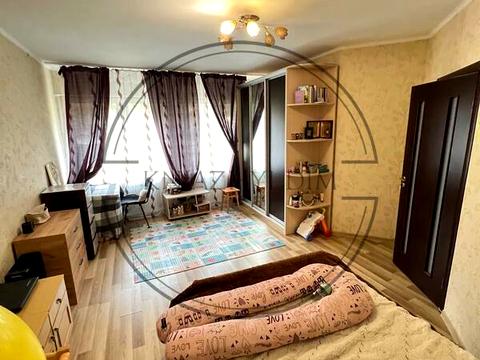 квартира по адресу Науки просп., 80-А/73