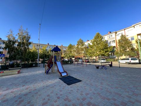 квартира за адресою смт. Авангард, торгова, 5