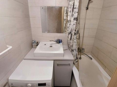 квартира за адресою Квітнева вул., 52