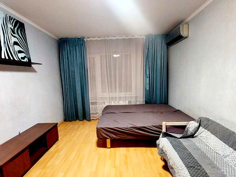 квартира по адресу Ревуцкого ул., 25