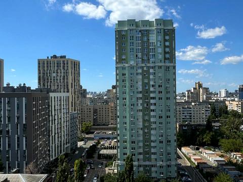 квартира по адресу Патриарха Мстислава Скрипника ул., 40