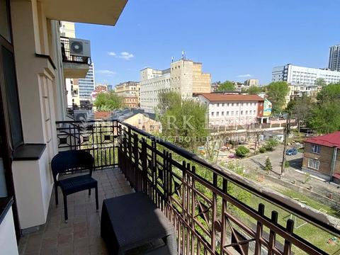 квартира по адресу Гоголевская ул., 4