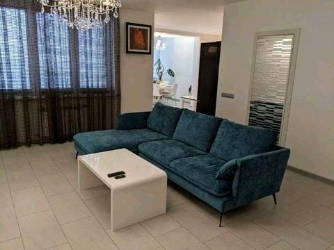 квартира за адресою Київ, Саперно-Слобідська вул., 10